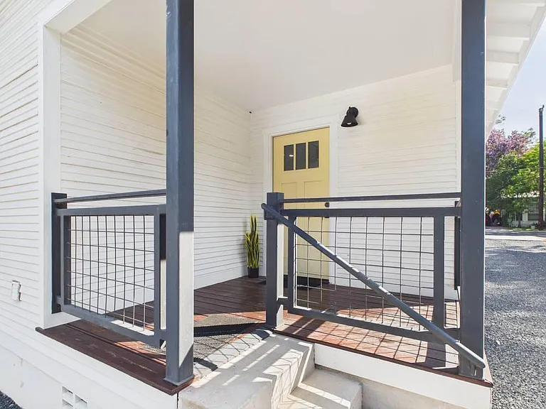 313 Fulton St — Photo 20