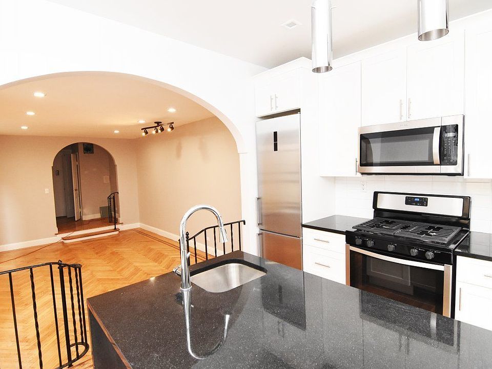 1st image of 610 W 174th St APT 4G