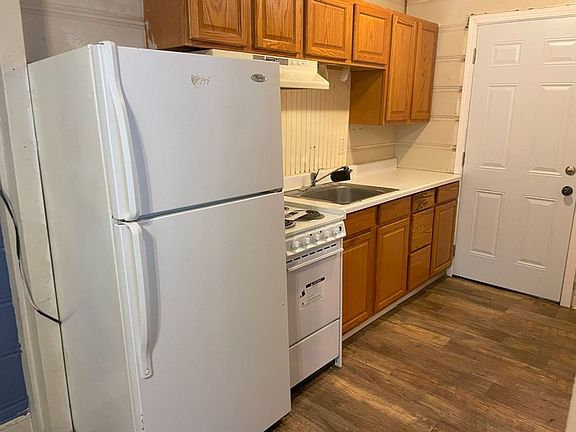 4th image of 1810.5 F St #0