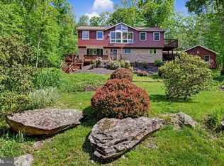 2154 Mountain Ash Ln, White Haven, PA 18661