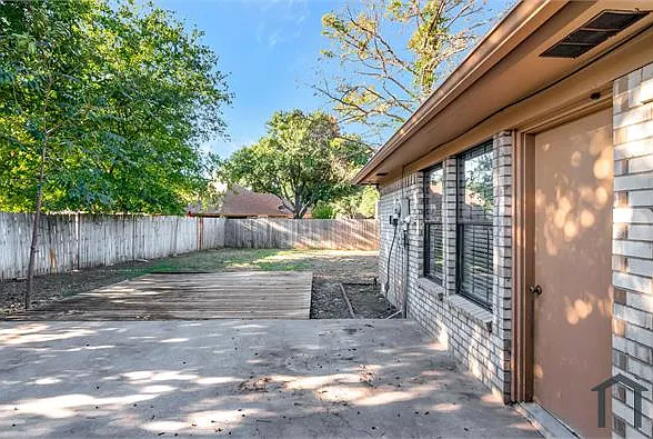 3816 Buckhorn Pl — Photo 18