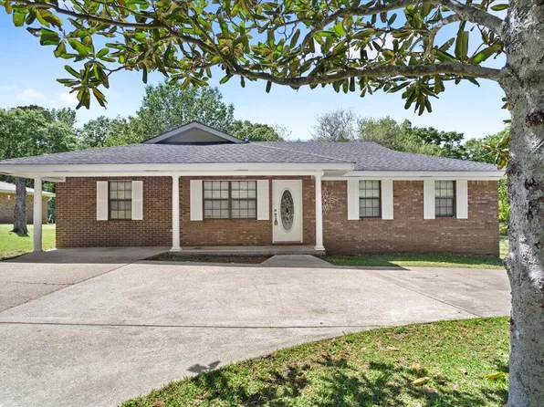 113 Rock Hill Rd, Sumrall, MS 39482