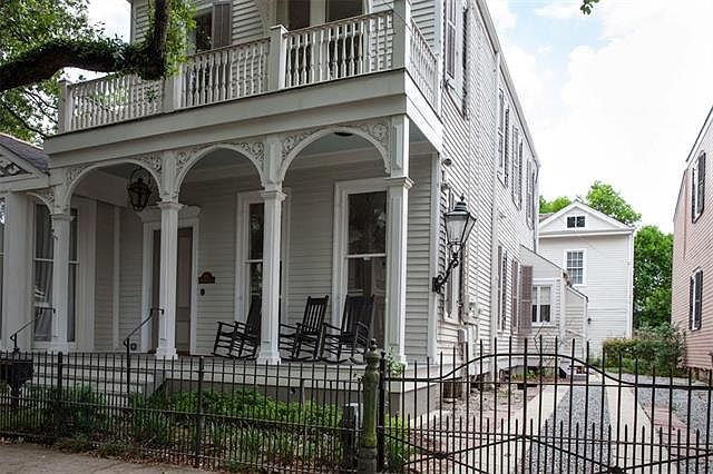 1st image of 1121 Washington Ave