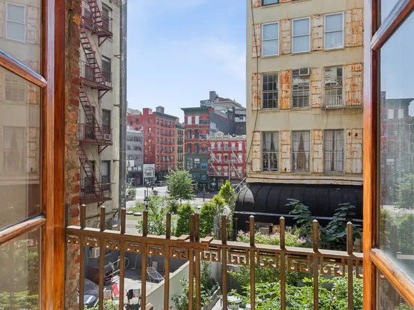 37b Crosby Street image 1 of 16