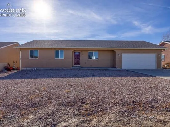 228 E Arvada Dr, Pueblo West, CO 81007