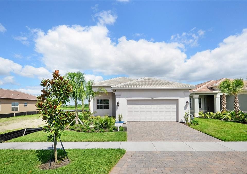 1st image of 4821 Sevilla Shores Dr