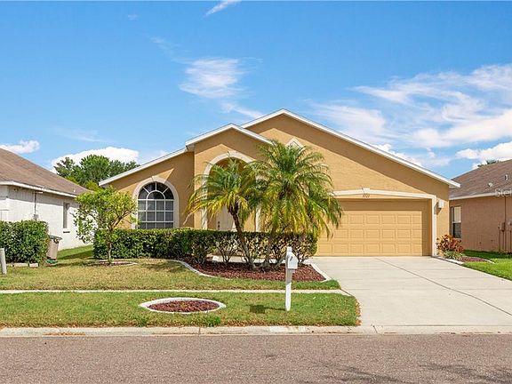 3rd image of 3707 Bellewater Blvd