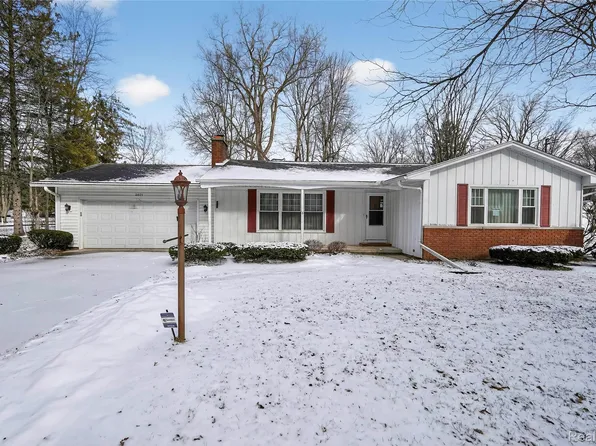 4021 Triwood Ln, Bridgeport, MI 48722