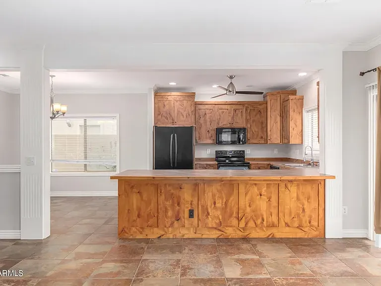 44851 W Zion Rd — Photo 10