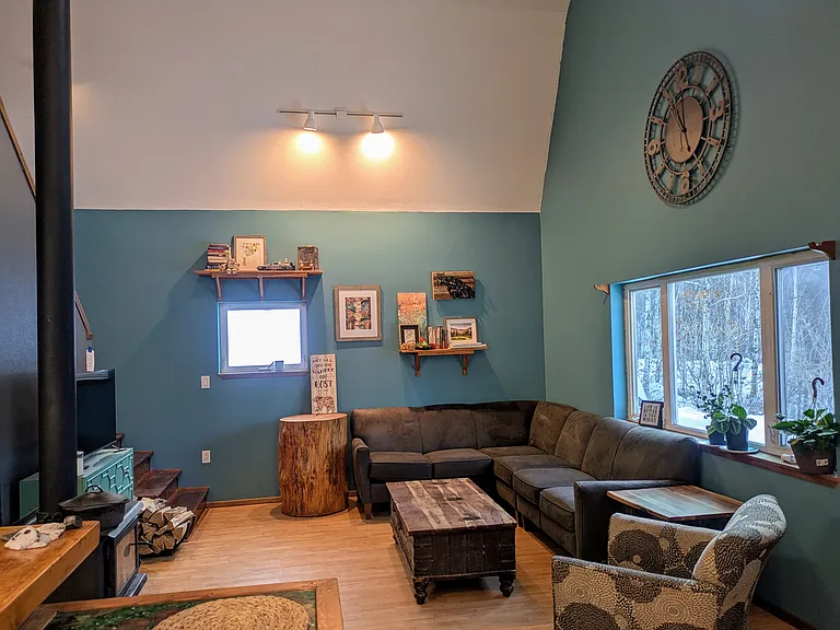 1498 Riffle Board Rd — Photo 3