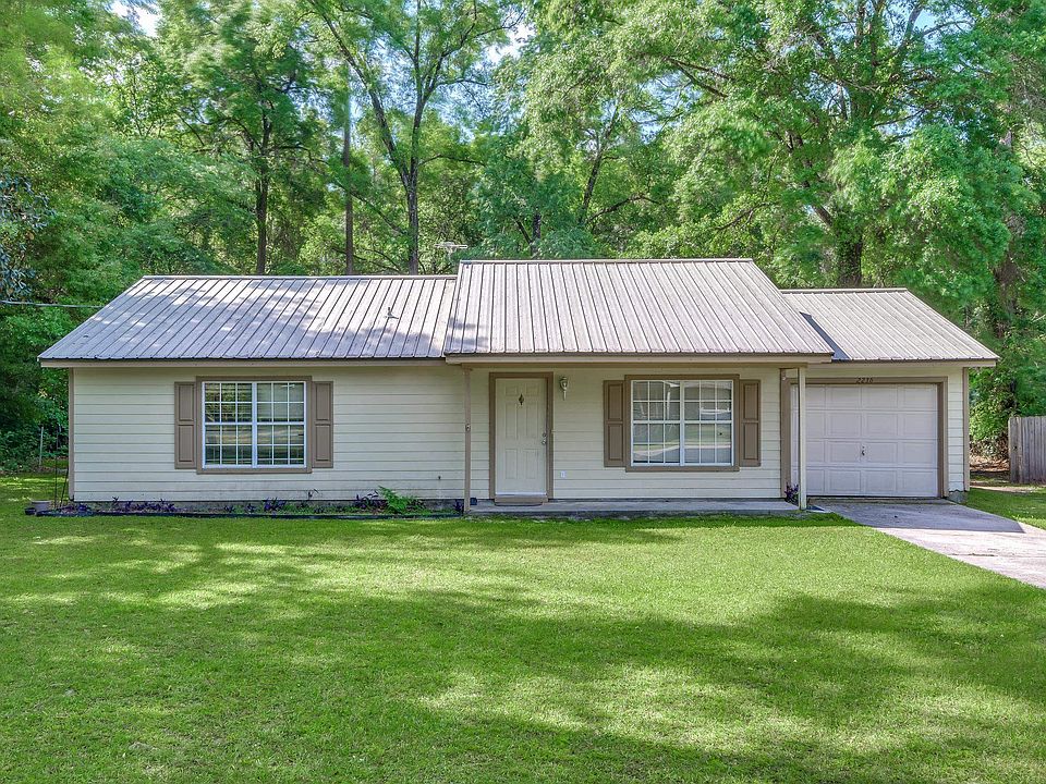 1st image of 2236 Hickory Ct