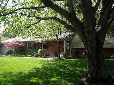 1st image of 1130 Heathshire Dr