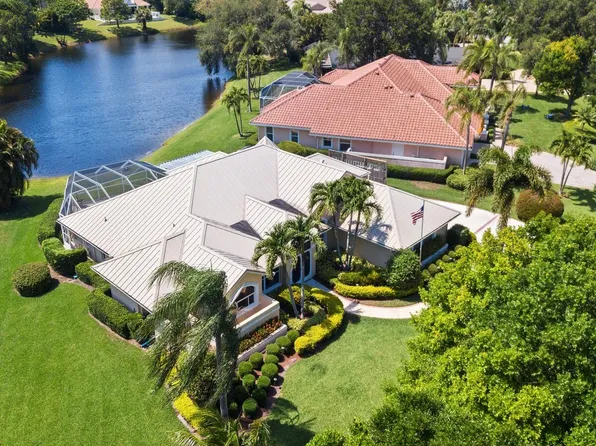 1881 NE Crabtree Ln, Jensen Beach, FL 34957