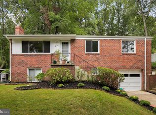 3525 Terrace Dr, Annandale, VA 22003