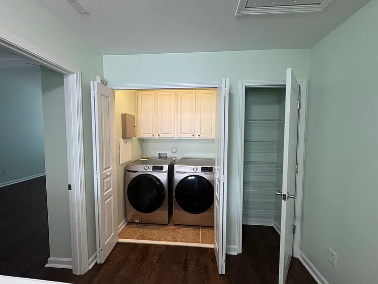 8211 Saltwood Pl — Photo 20