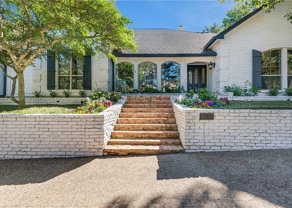 1st image of 9606 Hilldale Dr