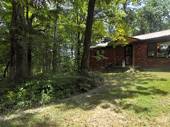 611 N Cove Rd, Rockville, IN 47872