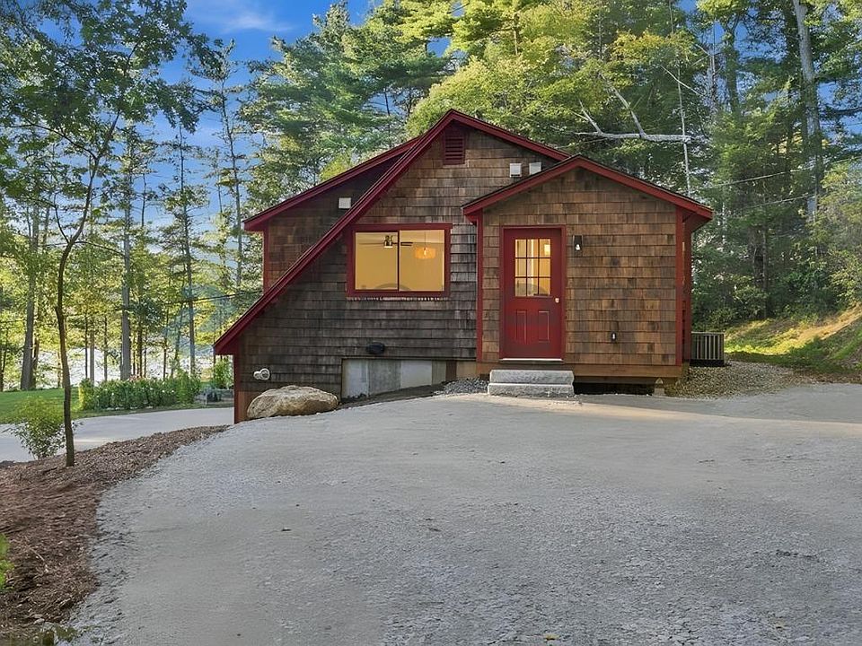 1st image of 8 160th Ln