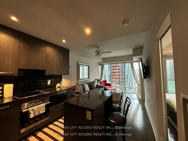 8 The Esplanade #1703 — Photo 1