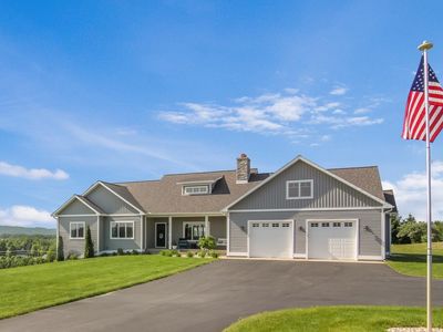 11133 E Meadow View Dr, Suttons Bay, MI, 49682