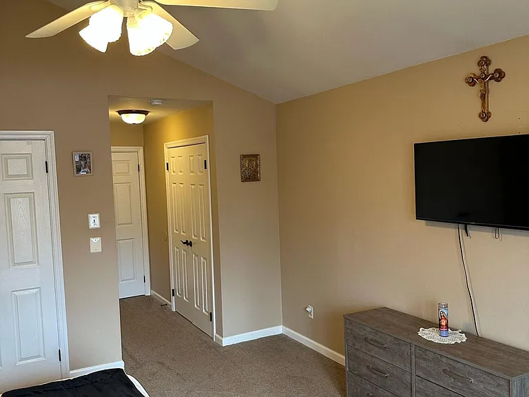 49 White Swan Way — Photo 22