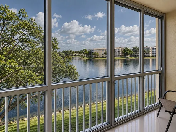 7874 Trent Dr #306, Tamarac, FL 33321