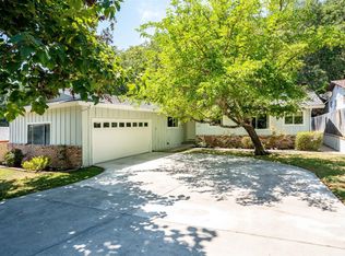 285 San Jacinta Dr, Ukiah, CA