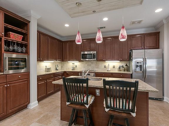 004_Kitchen