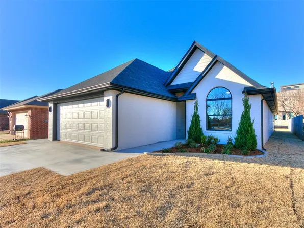 305 W 7th St, Edmond, OK 73003
