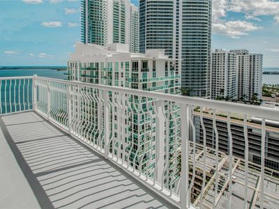 1200 Brickell Bay Dr APT 2623, Miami, FL, 33131