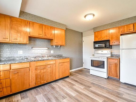 3rd image of 5105 Kingshill Dr