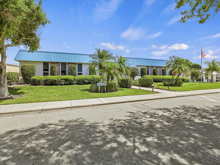 1315 Bayshore Dr #202 — Photo 8