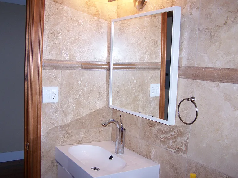 900 Presidio Ave #7 — Photo 12