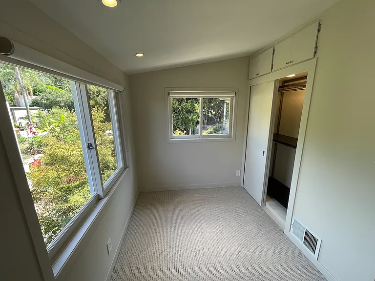 Canyon Oak Dr — Photo 23