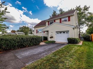 38 S Cadillac Dr, Somerville, NJ 08876