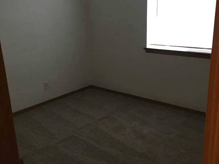 5747 Fallbrook Ln — Photo 22