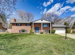 3014 Windmill Dr, Dayton, OH 45432