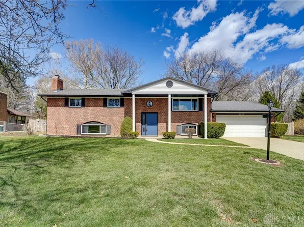 3014 Windmill Dr, Dayton, OH 45432