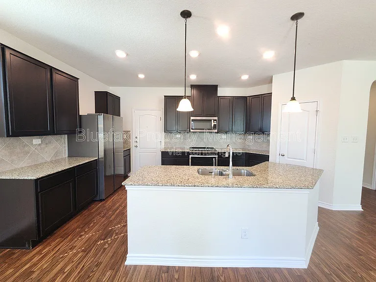 3306 Putnam Flds — Photo 8