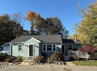 82 Archer St, Lynn, MA 01902