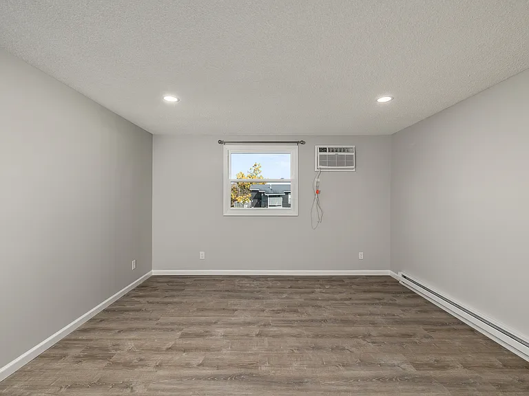 573 Bailey Dr #7 — Photo 27