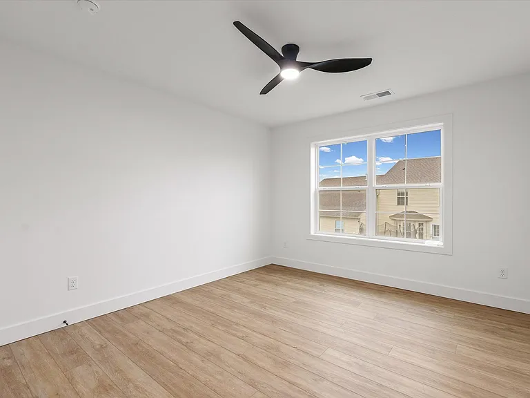 3708 Lighthouse Pointe — Photo 27
