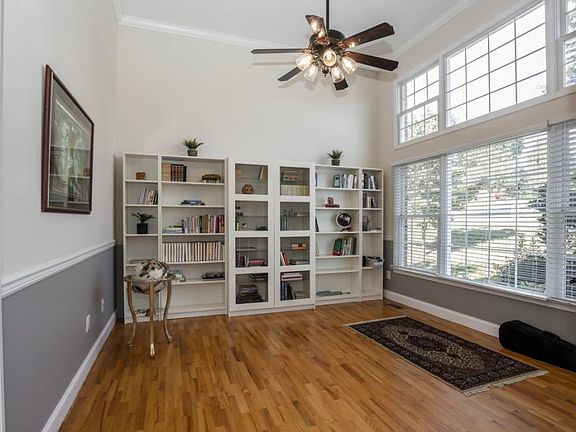 4th image of 407 Mizpah Hills Dr