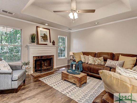 4th image of 107 N Sheftall Cir