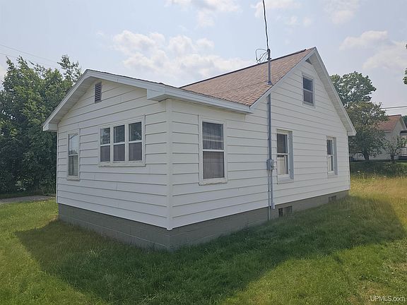 4th image of 155 Stoneville Rd