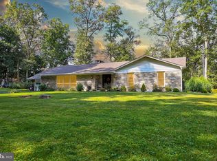 7260 Anderson Rd, Stewartstown, PA 17363