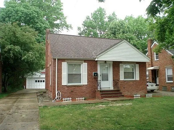 390 E 257th St, Euclid, OH 44132