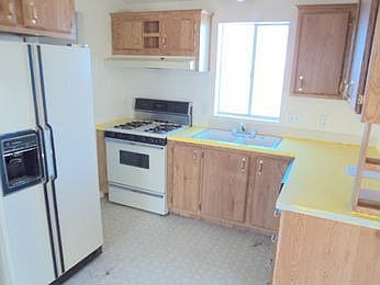 3rd image of 5421 E Alpine Ave