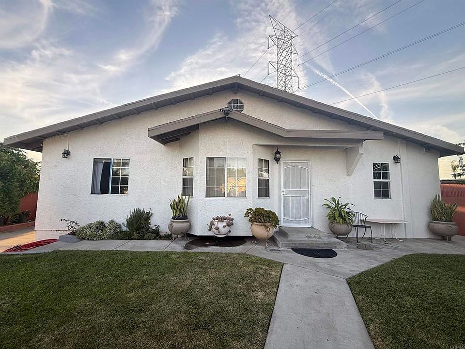 1st image of 4115 Calico Ave
