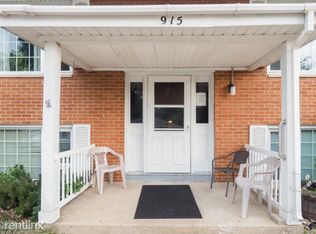 917 E Main St APT 8, Paw Paw, MI 49079